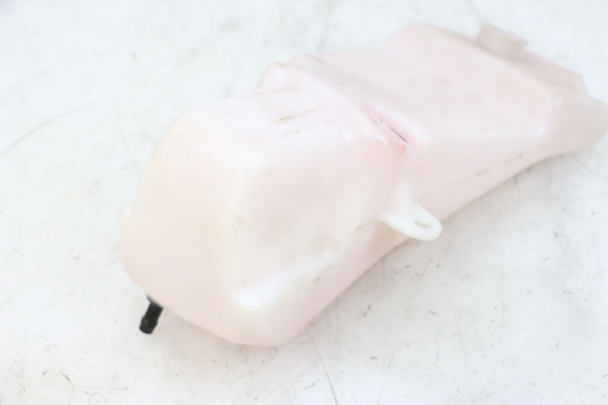 photo de RESERVOIR HUILE YAMAHA TZR 50 (2008 - 2016) - Autre angle de vue