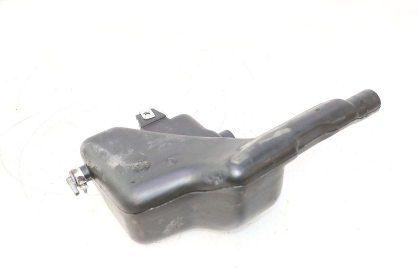 photo de RÉSERVOIR HUILE PIAGGIO VESPA LX 2T 50 (2005 - 2013) - Détail de la pièce