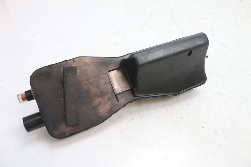 photo de RESERVOIR HUILE PIAGGIO VESPA PK FL 2T 50 (1990 - 1996) - Autre angle de vue