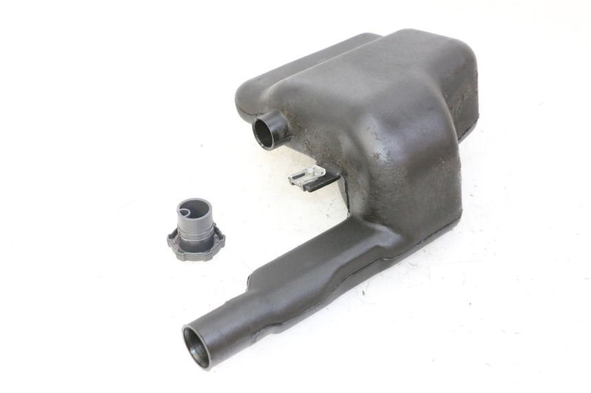 photo de RÉSERVOIR HUILE PIAGGIO VESPA S 2T 50 (2007 - 2014) - Vue principale