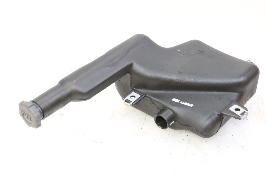 photo de RÉSERVOIR HUILE PIAGGIO VESPA S 2T 50 (2007 - 2014) - Détail de la pièce