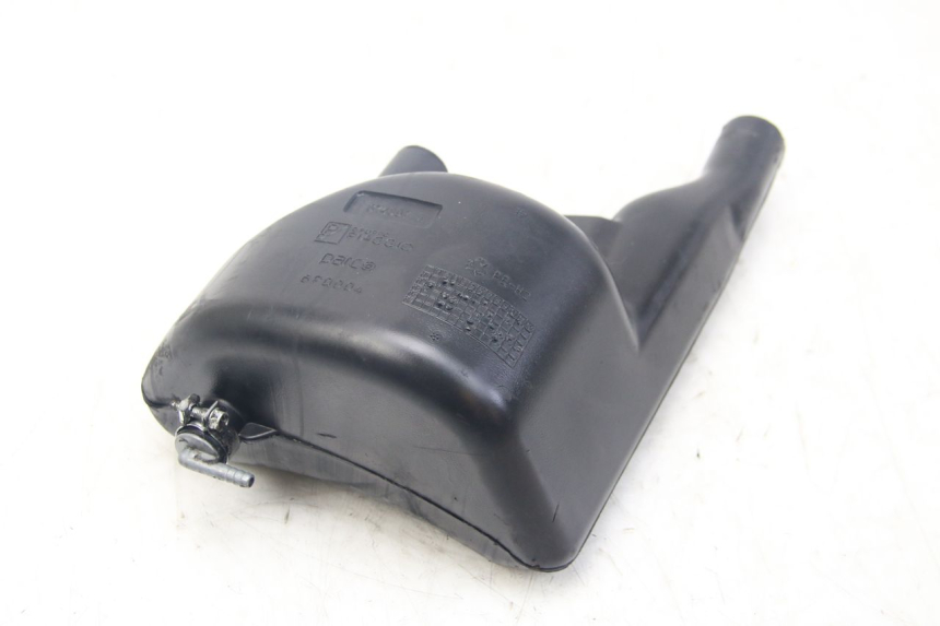 photo de RÉSERVOIR HUILE PIAGGIO VESPA SPRINT 2T 50 (2014 - 2018) - Zoom état d’usage