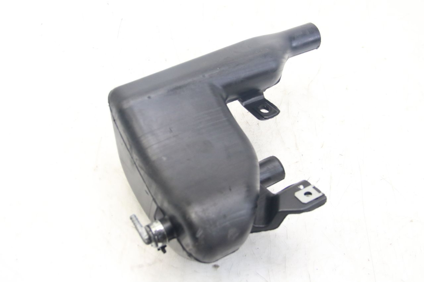 photo de RÉSERVOIR HUILE PIAGGIO VESPA SPRINT 2T 50 (2014 - 2018) - Autre angle de vue