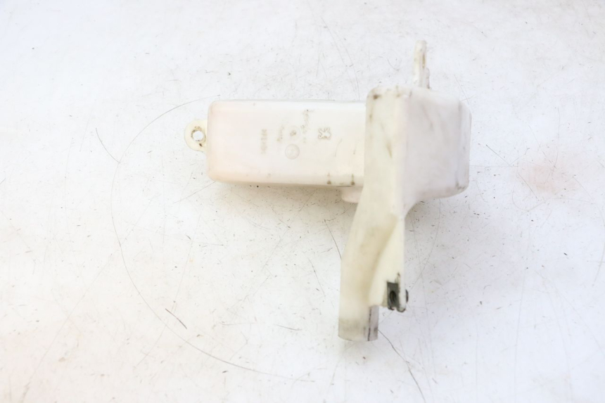 photo de RÉSERVOIR HUILE PEUGEOT VIVACITY NEW 2T 50 (2008 - 2017) - Détail de la pièce