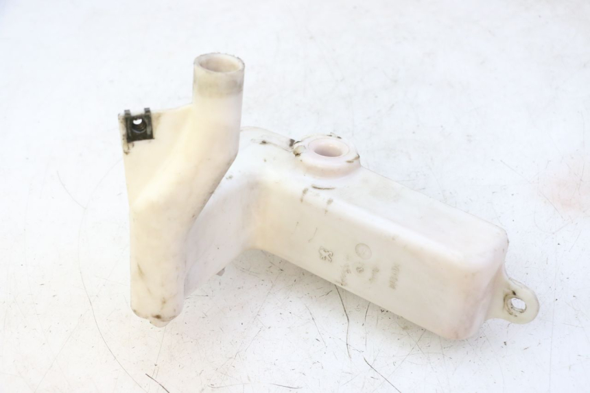 photo de RÉSERVOIR HUILE PEUGEOT VIVACITY NEW 2T 50 (2008 - 2017) - Autre angle de vue