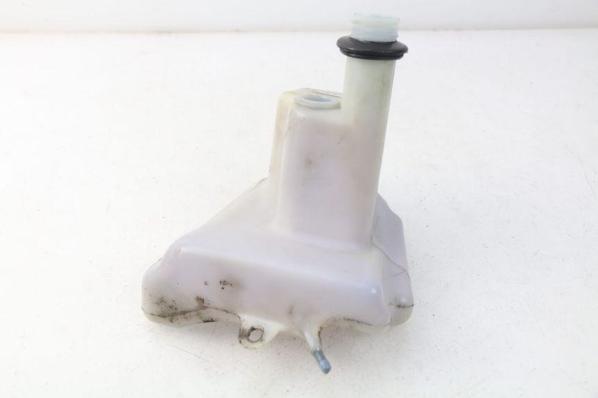 photo de RESERVOIR HUILE PEUGEOT VIVACITY 100 (1999 - 2008) - Zoom état d’usage