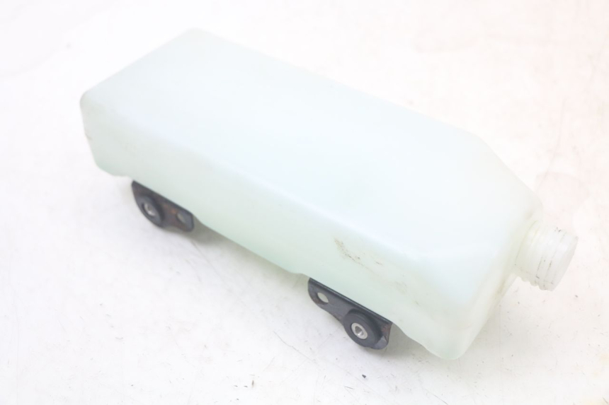 photo de RÉSERVOIR HUILE FANTIC XM PERFORMANCE 2T 50 (2021 - 2022) - Zoom état d’usage