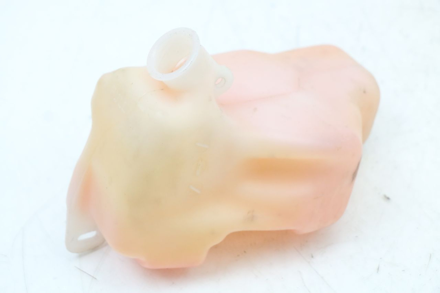 photo de RESERVOIR HUILE YAMAHA YE ZEST 50 (1992 - 1998) - Vue principale