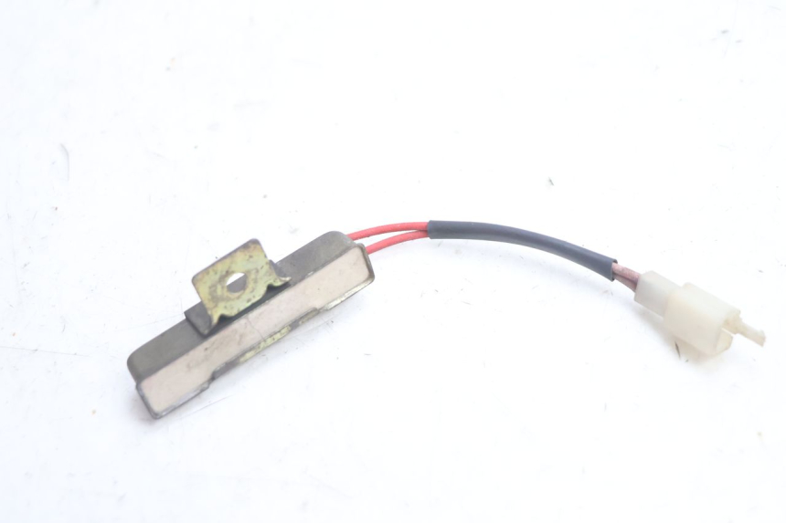 photo de RÉSISTANCE KEEWAY RY6 2T 50 (2011 - 2019) - Zoom état d’usage