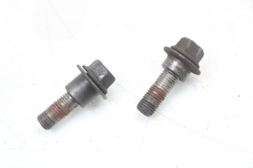 photo de RESSORT BEQUILLE CENTRALE HONDA FES S-WING SWING 125 (2007 - 2015) - Zoom état d’usage