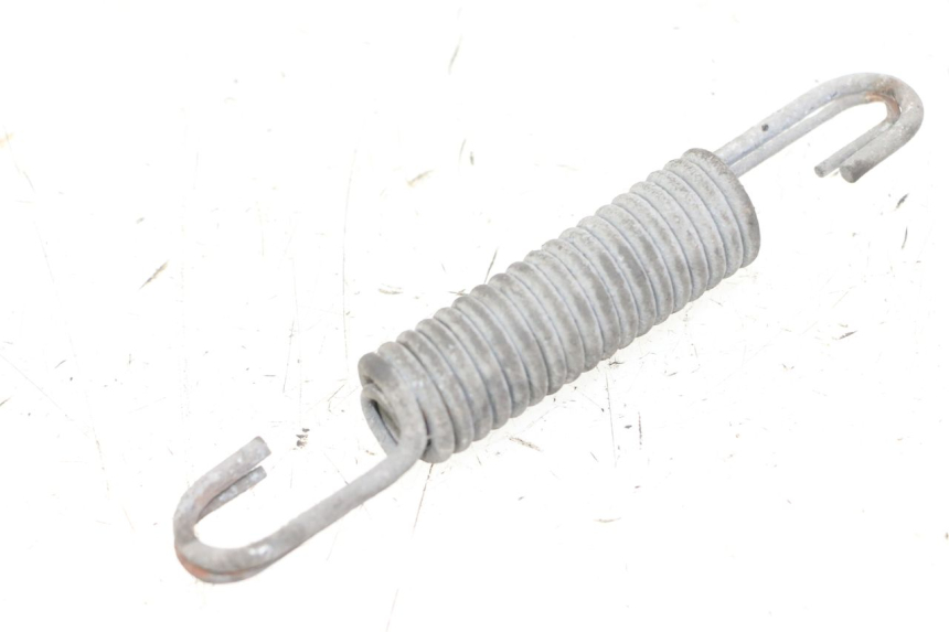 photo de RESSORT BEQUILLE CENTRALE PEUGEOT KISBEE 2T 50 (2010 - 2017) - Zoom état d’usage