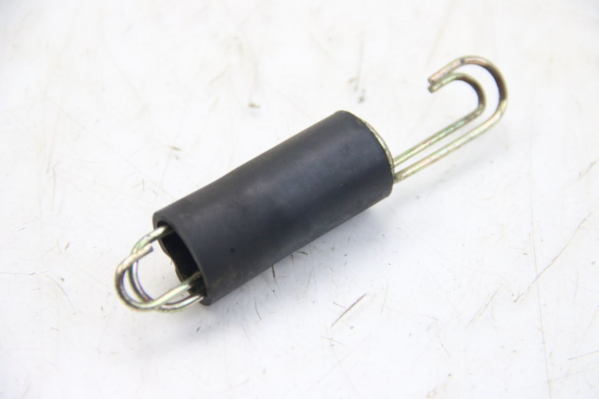 photo de RESSORT BEQUILLE LATERALE DAELIM S3 125 (2010 - 2017) - Détail de la pièce