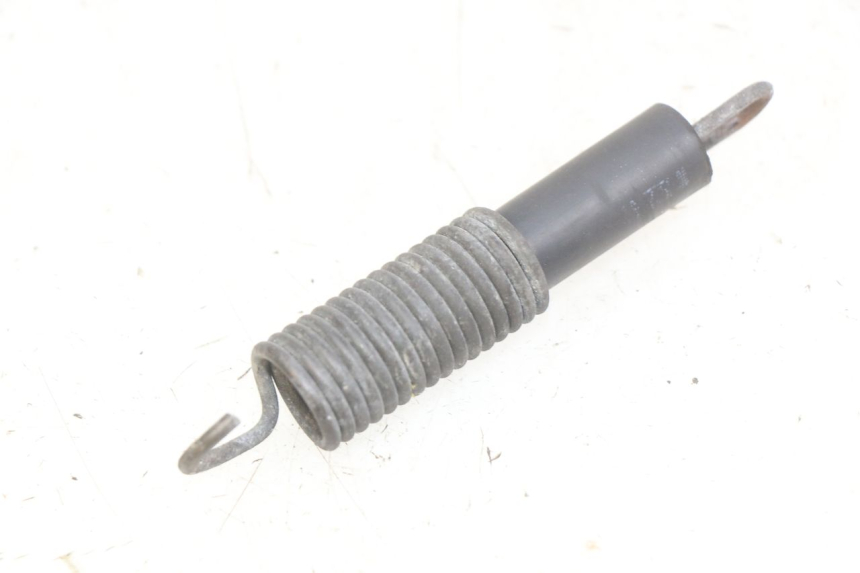 photo de RESSORT BEQUILLE LATERALE YAMAHA YP MAJESTY 125 (1998 - 2001) - Zoom état d’usage