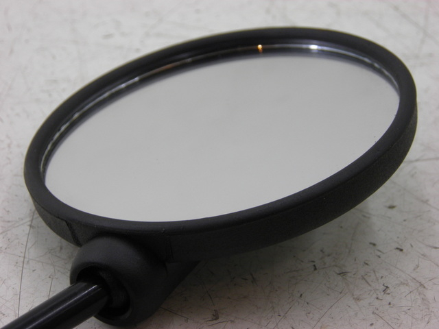 photo de RETROVISEUR DROIT HONDA VT C SHADOW 125 (1999 - 2007) - Vue d’ensemble