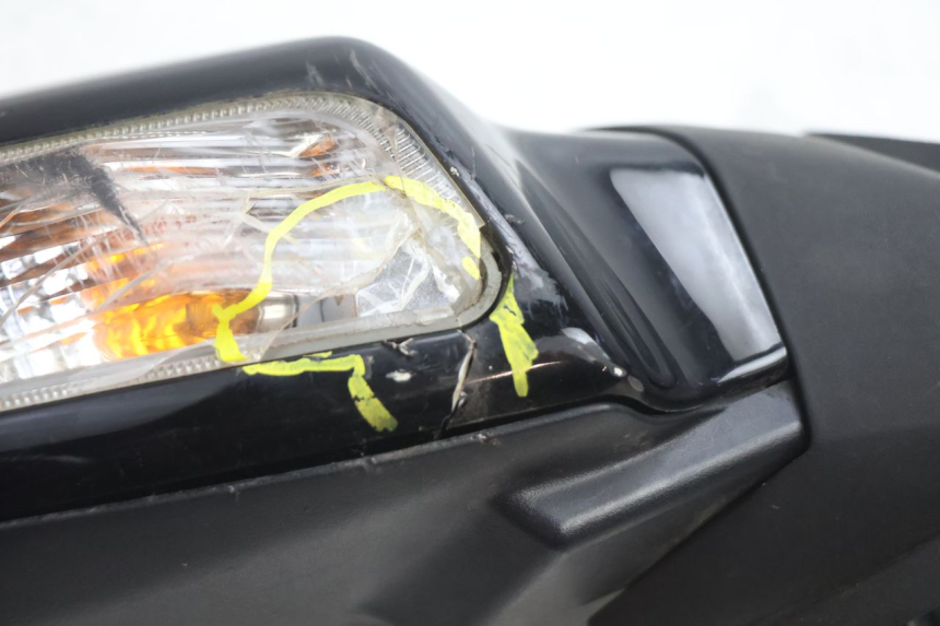 photo de RETROVISEUR DROIT SUZUKI BURGMAN EXECUTIVE ABS 650 (2006 - 2012) - Vue rapprochée
