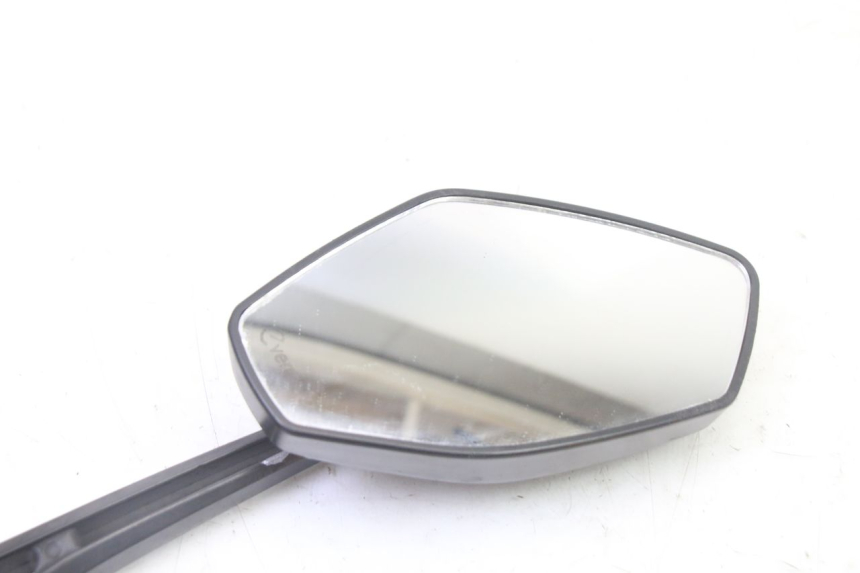 photo de RETROVISEUR DROIT ORCAL CAVARO 4T 50 (2019 - 2023) - Zoom état d’usage