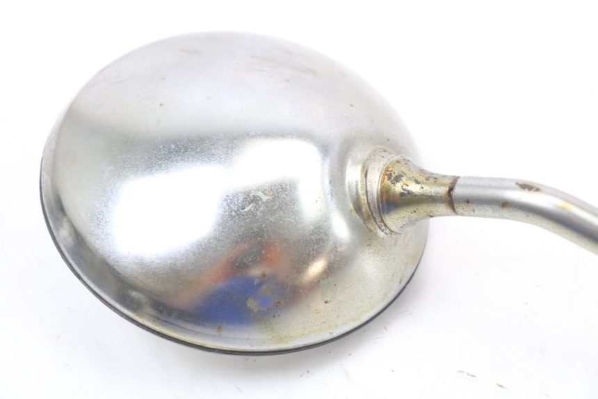 photo de RETROVISEUR DROIT APRILIA CLASSIC 125 (1995 - 2001) - Points de fixation