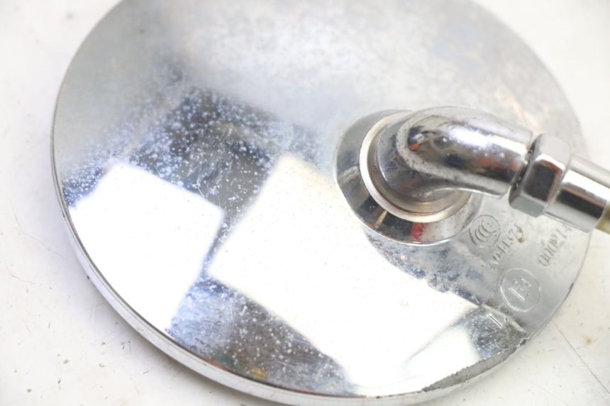 photo de RETROVISEUR DROIT VENESI FLY RETRO 4T 50 (2020 - 2025) - État de surface