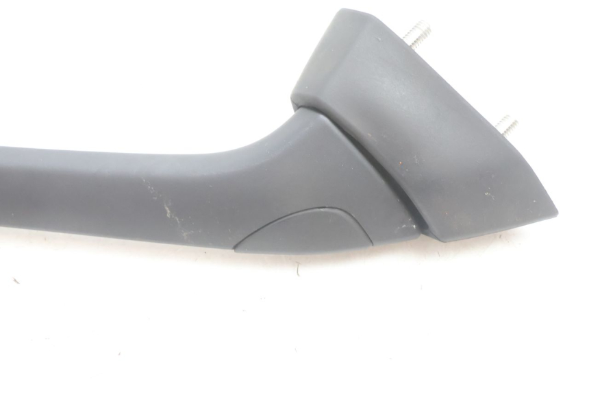 photo de RETROVISEUR DROIT YAMAHA FZ8 800 (2010 - 2016) - Points de fixation
