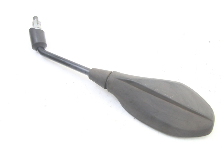 photo de RETROVISEUR DROIT GILERA NEXUS 300 (2008 - 2013) - Gros plan technique