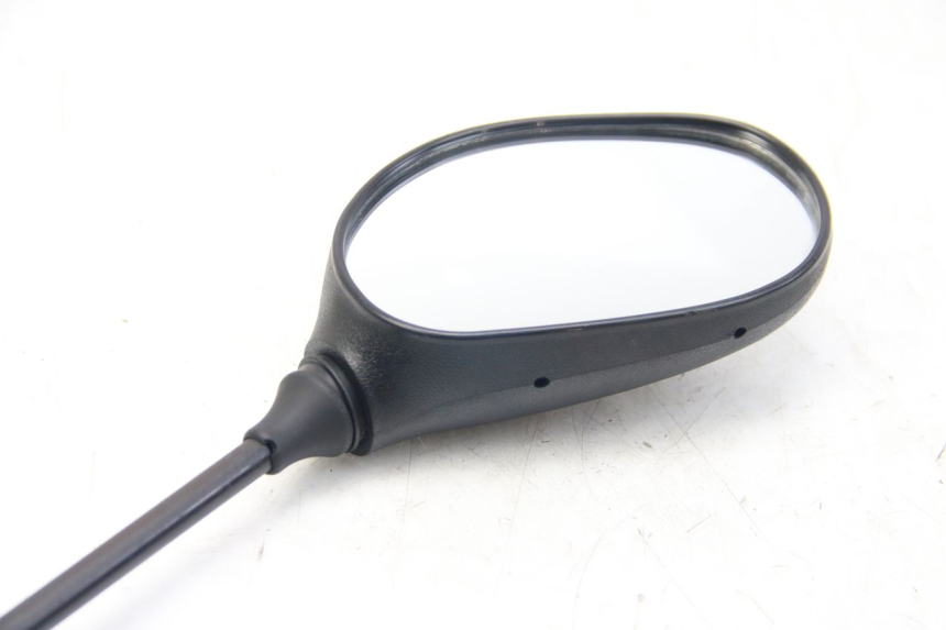 photo de RéTROVISEUR DROIT YAMAHA HW XENTER 125 (2011 - 2017) - Gros plan technique