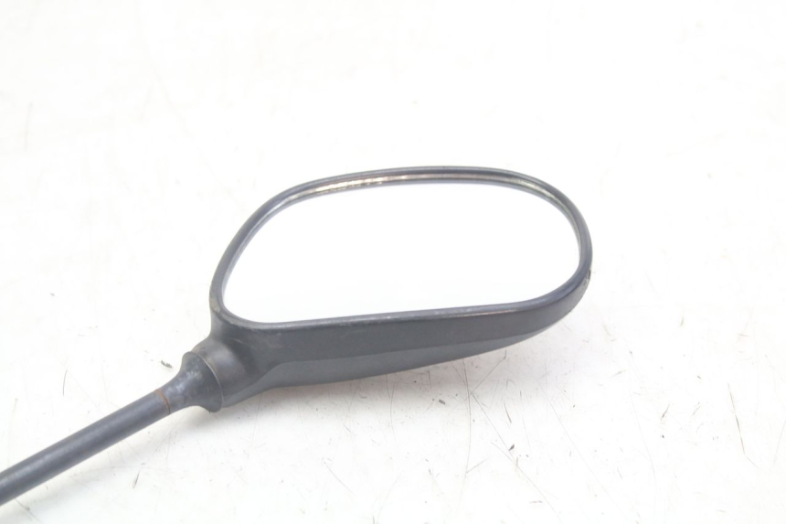 photo de RETROVISEUR DROIT PEUGEOT KISBEE 4T 50 (2010 - 2017) - Gros plan technique