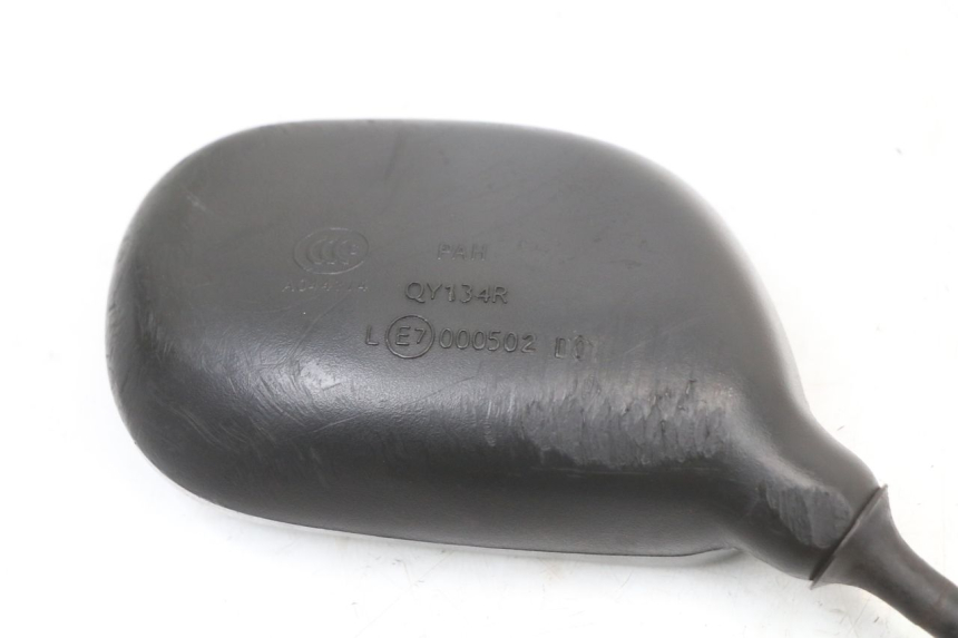 photo de RETROVISEUR DROIT PEUGEOT KISBEE 4T 50 (2010 - 2017) - Points de fixation