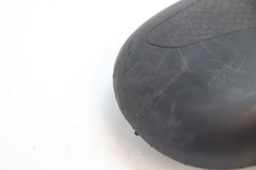 photo de RETROVISEUR DROIT PEUGEOT LUDIX ONE 50 (2004 - 2013) - Points de fixation