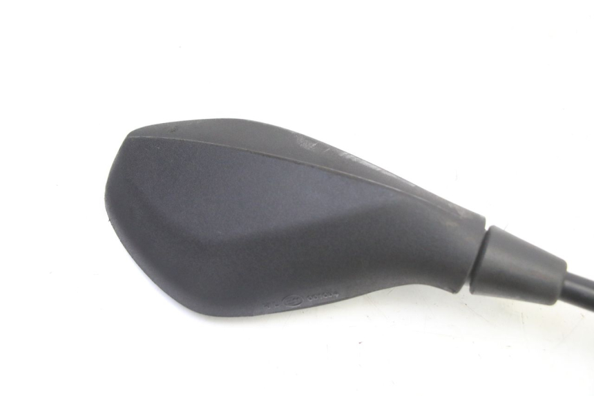 photo de RETROVISEUR DROIT PIAGGIO MP3 HPE 310 (2024 - 2025) - Points de fixation