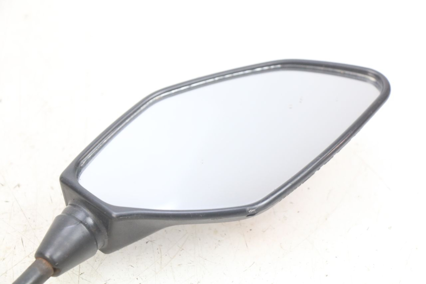 photo de RéTROVISEUR DROIT YAMAHA MT ABS 125 (2014 - 2018) - Points de fixation