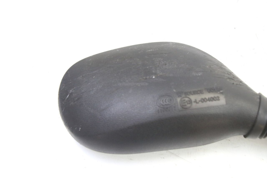 photo de RETROVISEUR DROIT SYM ORBIT 2 4T 50 (2008 - 2017) - Points de fixation