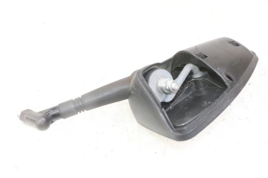 photo de RETROVISEUR DROIT PEUGEOT SATELIS 125 (2013 - 2018) - Gros plan technique