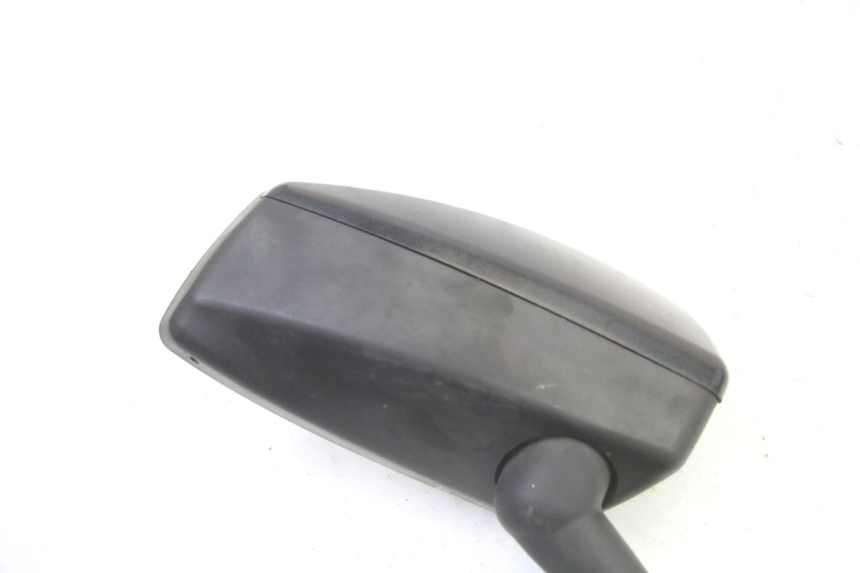 photo de RETROVISEUR DROIT PEUGEOT SATELIS 250 (2006 - 2012) - Points de fixation