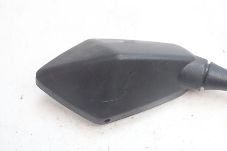 photo de RETROVISEUR DROIT MASH SEVENTY FIVE 125 (2013 - 2021) - Points de fixation