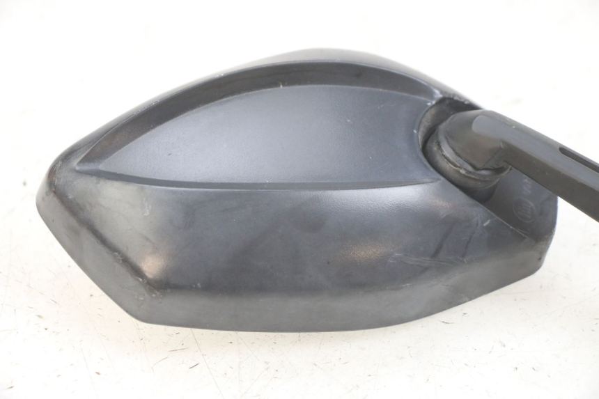 photo de RéTROVISEUR DROIT PEUGEOT SPEEDFIGHT 4 4T 50 (2015 - 2020) - Zoom état d’usage