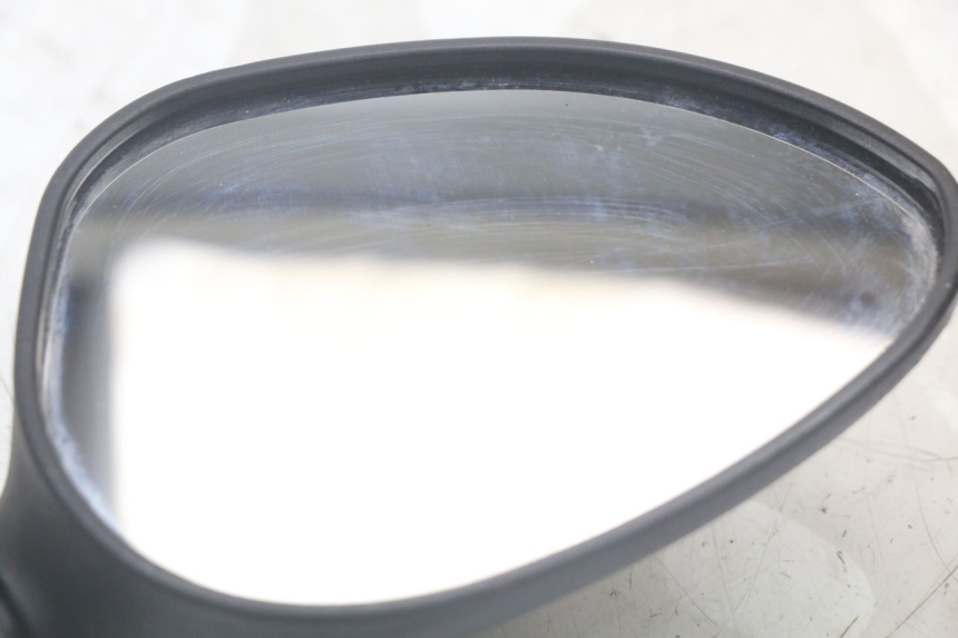 photo de RéTROVISEUR DROIT PEUGEOT SPEEDFIGHT 100 (1997 - 2007) - Gros plan technique