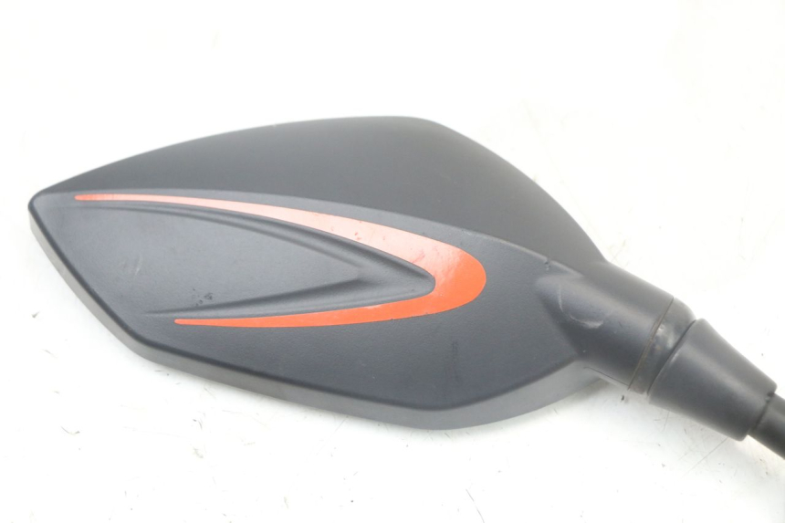 photo de RéTROVISEUR DROIT SUZUKI SV N 650 (1999 - 2002) - Points de fixation