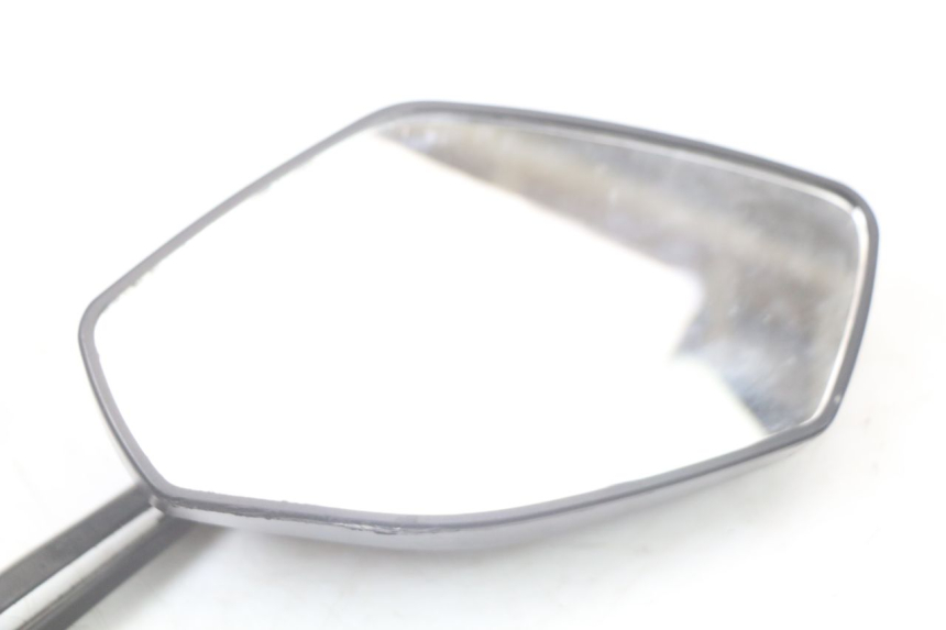 photo de RETROVISEUR DROIT PEUGEOT TWEET 125 (2018 - 2021) - Zoom état d’usage