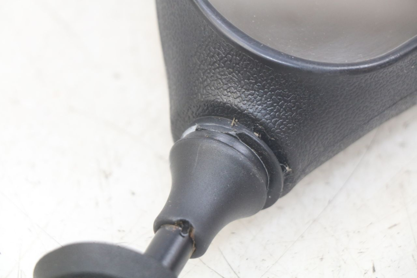 photo de RéTROVISEUR DROIT PEUGEOT V-CLIC VCLIC 50 (2007 - 2013) - Autre angle de vue