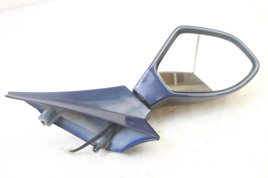 photo de RéTROVISEUR DROIT PIAGGIO X9 EVOLUTION 125 (2003 - 2007) - Gros plan technique