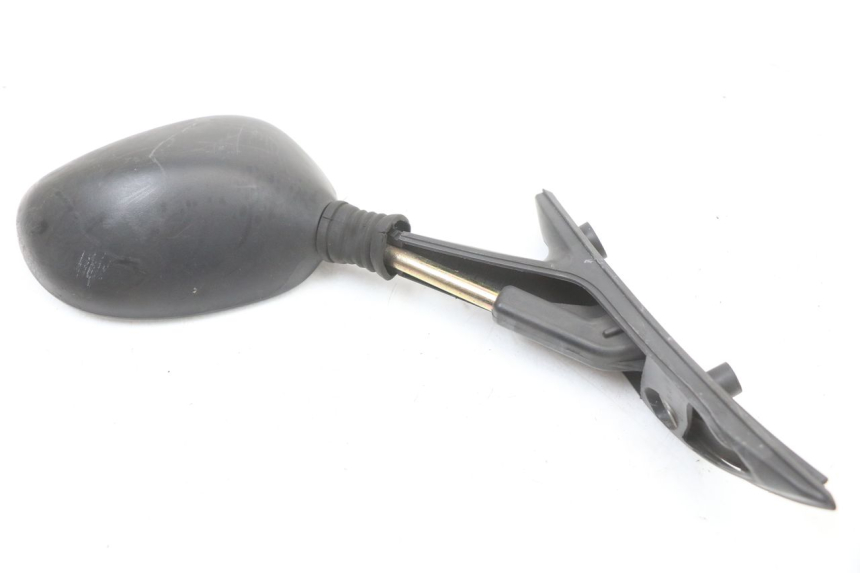 photo de RéTROVISEUR DROIT PIAGGIO XEVO - X EVO 125 (2007 - 2017) - Gros plan technique