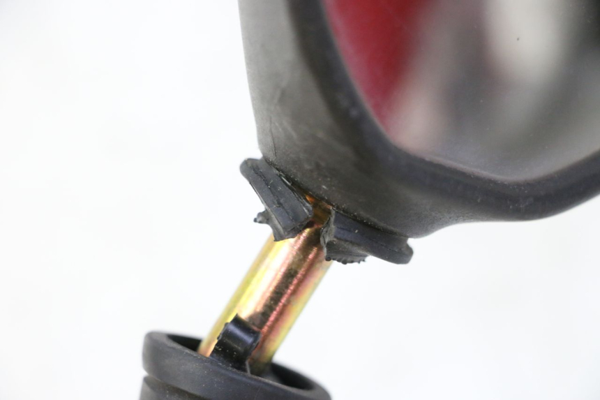 photo de RéTROVISEUR DROIT PIAGGIO XEVO - X EVO 125 (2007 - 2017) - Zoom état d’usage