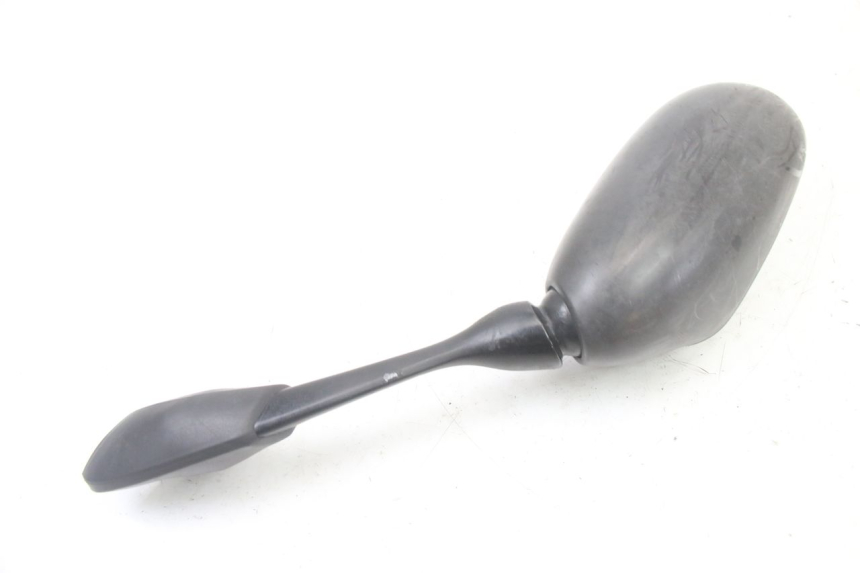 photo de RETROVISEUR DROIT YAMAHA FZS FAZER 600 (2001 - 2003) - Gros plan technique