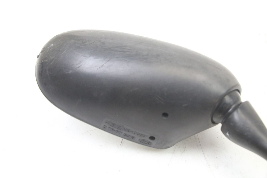 photo de RETROVISEUR DROIT YAMAHA FZS FAZER 600 (2001 - 2003) - Points de fixation