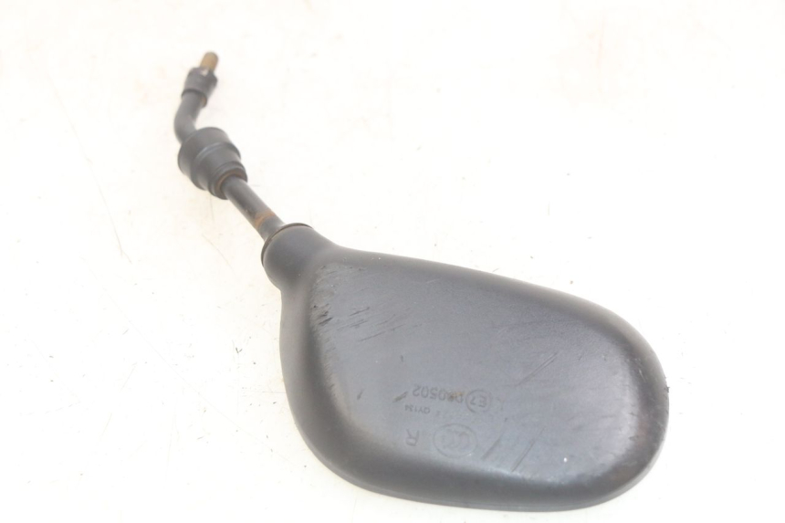 photo de RéTROVISEUR DROIT UNIVERSAL BIKE ZN50QT-11B 50 (2018 - 2021) - Détail de la pièce