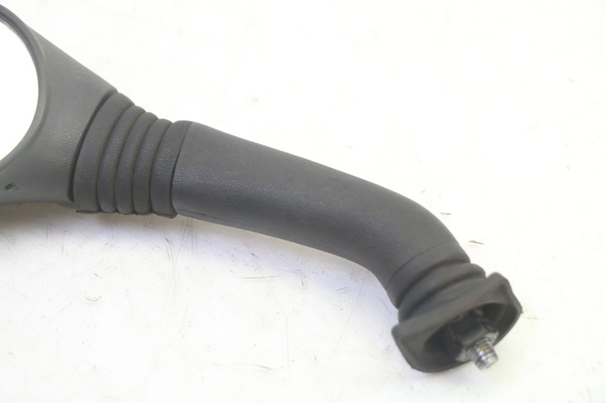 photo de RETROVISEUR GAUCHE QUADRO 4 4D 350 (2015 - 2018) - Zoom état d’usage