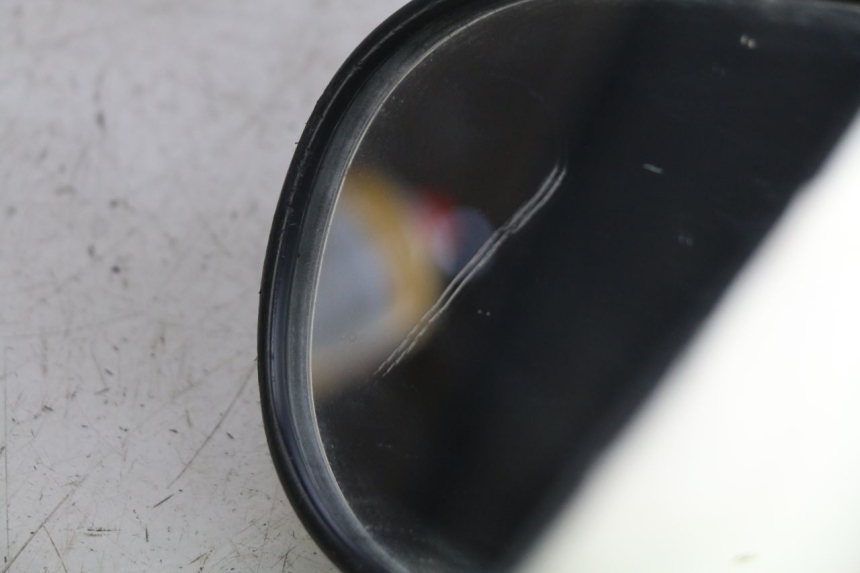 photo de RETROVISEUR GAUCHE KYMCO AGILITY 4T 50 (2005 - 2018) - Détail de la pièce