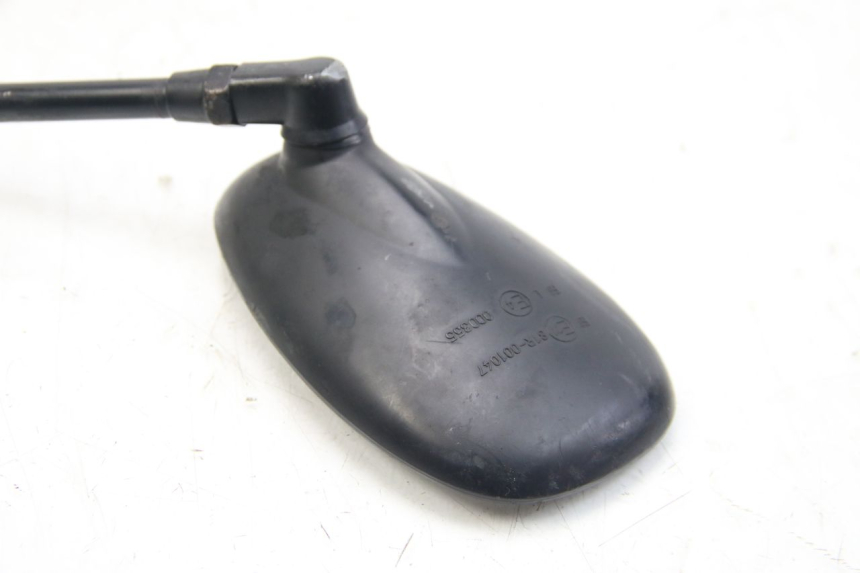 photo de RETROVISEUR GAUCHE PIAGGIO BEVERLY 125 (2010 - 2015) - Zoom état d’usage