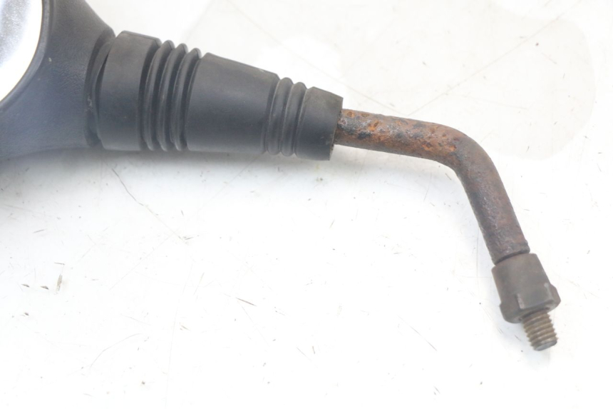 photo de RETROVISEUR GAUCHE MBK BOOSTER SPIRIT 50 (2004 - 2017) - Zoom état d’usage