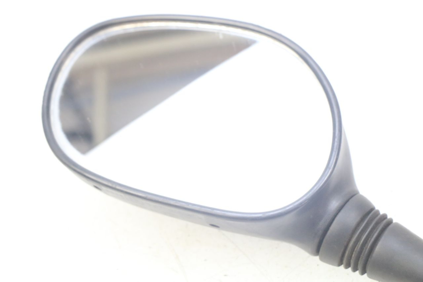 photo de RETROVISEUR GAUCHE SUZUKI BURGMAN 125 (2007 - 2014) - Points de fixation